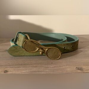 Vineyard Vines Green Leather Brass Metal Tennis Racquet Buckle Belt Size 40 USA